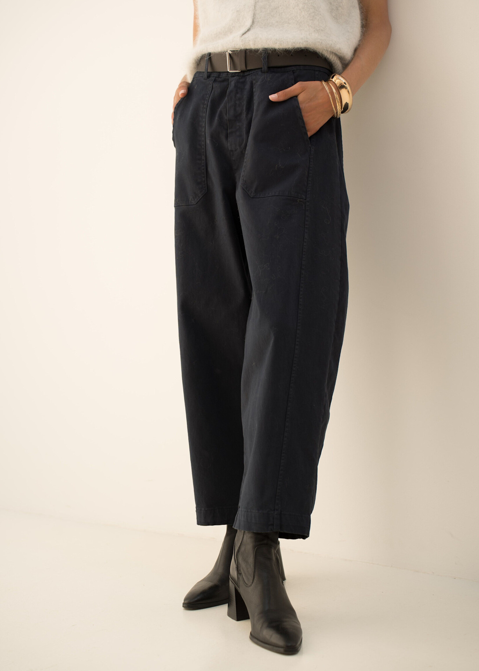 BARREL BROEK MET RIEM