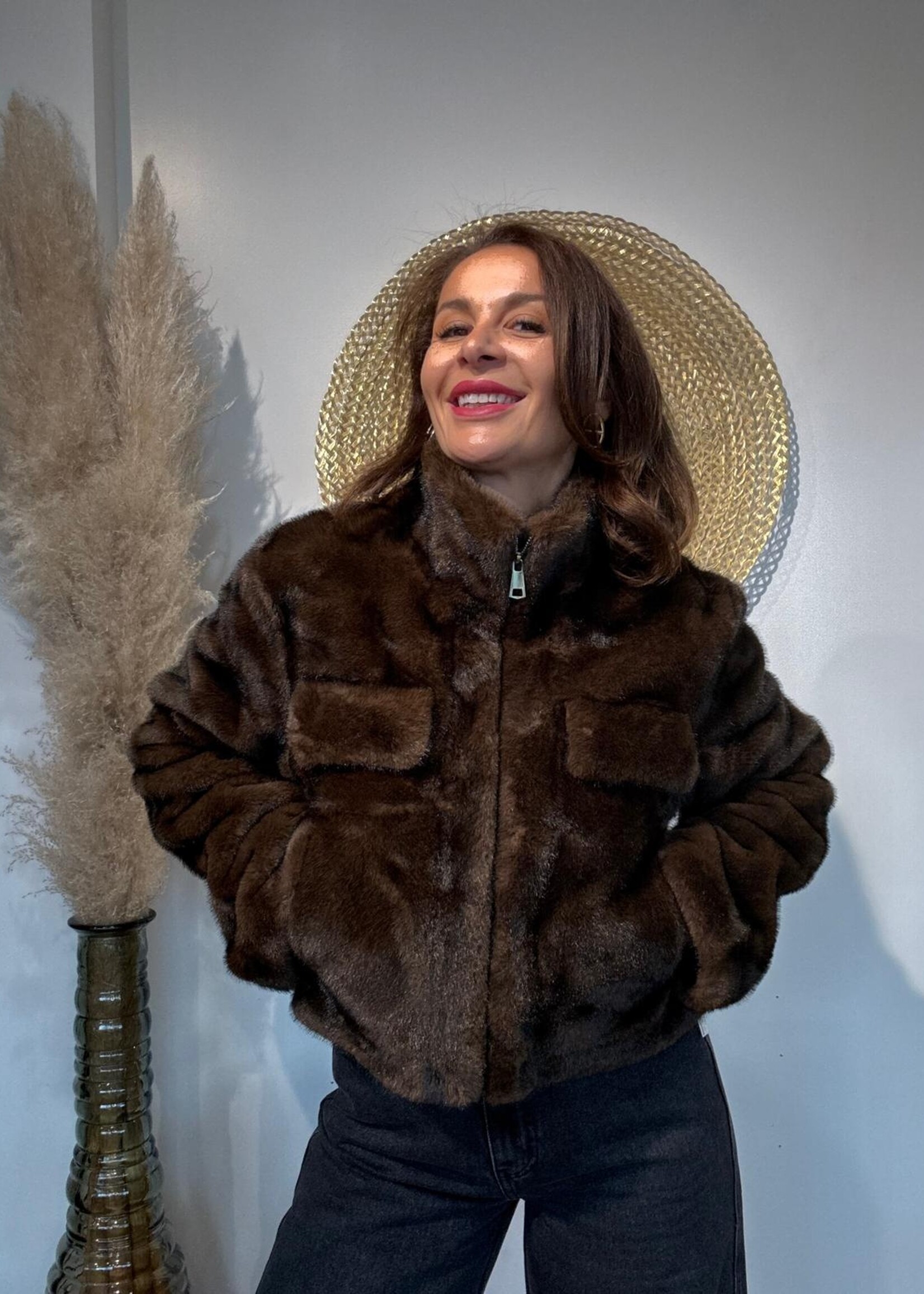 VESTE COURTE A ZIP MARRON
