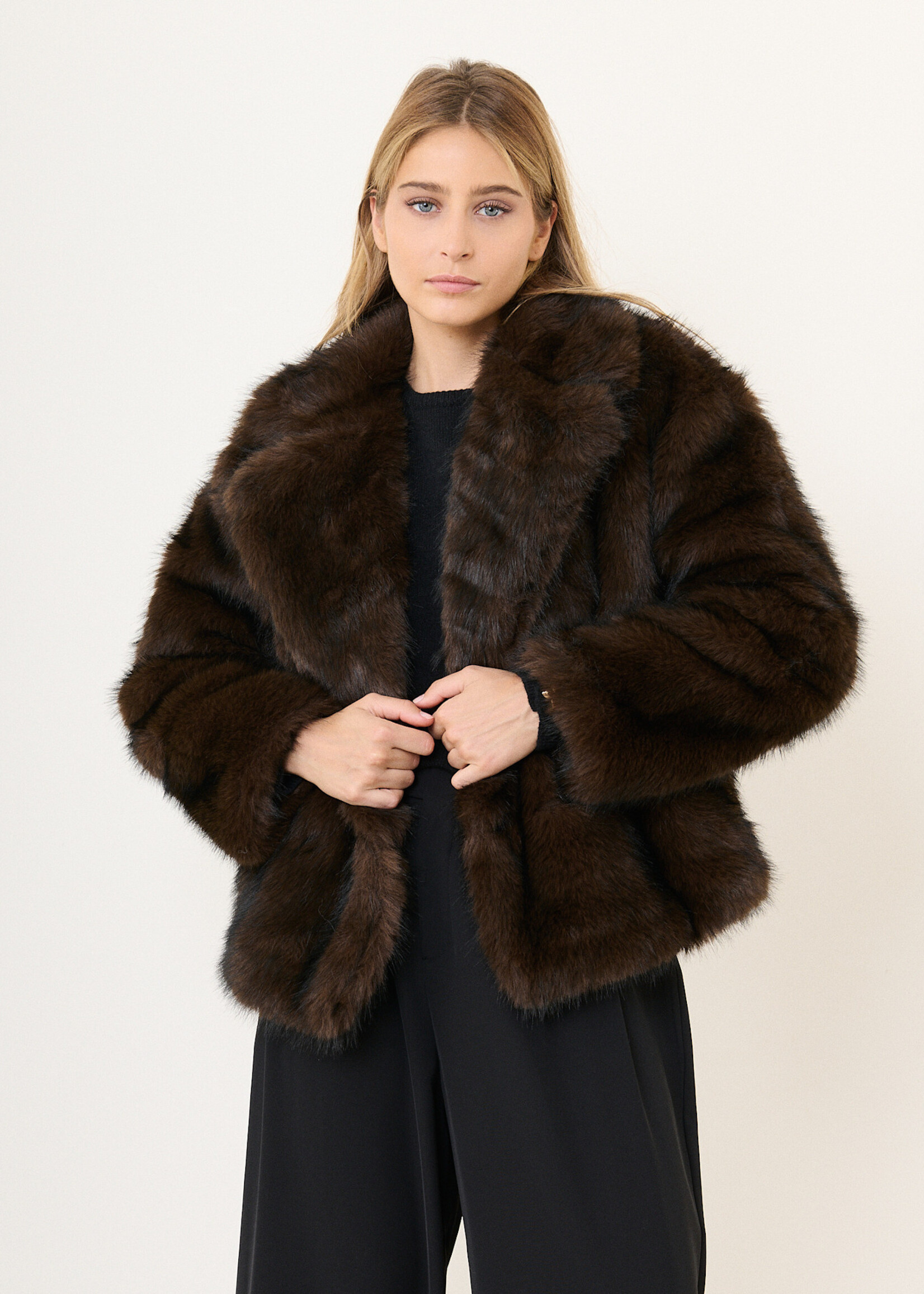 JAS FAKE FUR CLASSY