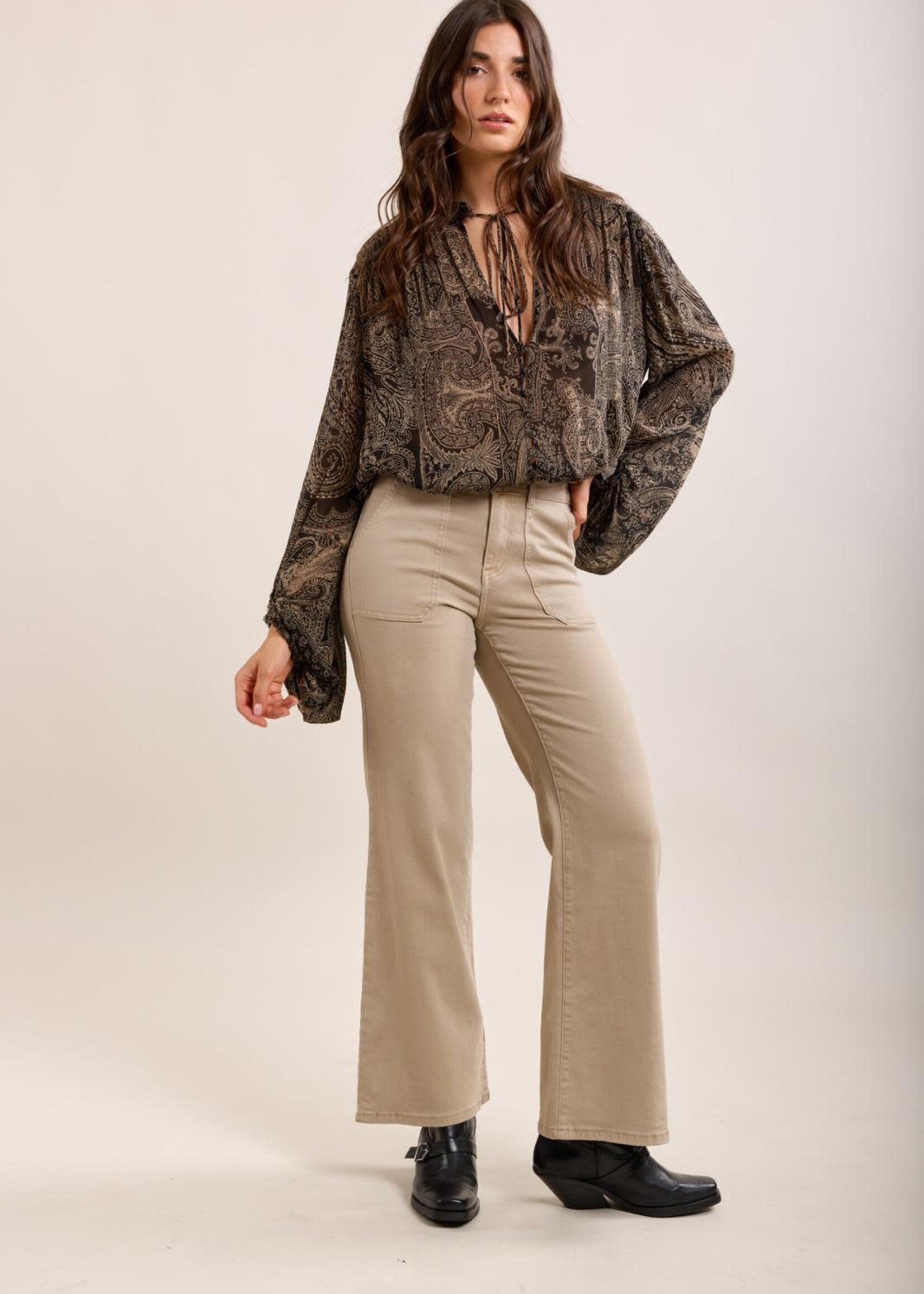 TOXIK3 TOXIK3 HOGE TAILLE FLARE BROEK MET GROTE ZAKKEN