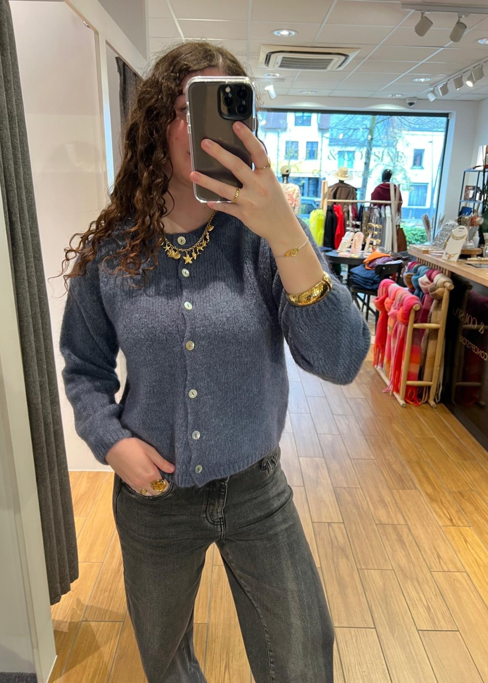 GILET MAXIMA A BOUTONS COL ROND