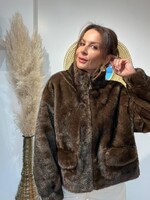 VESTE COURTE FAUX FUR