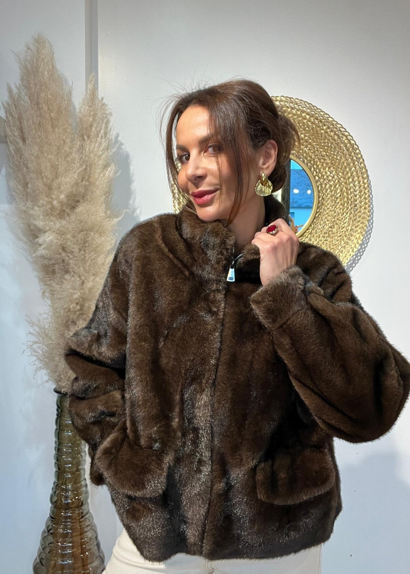 VESTE COURTE FAUX FUR