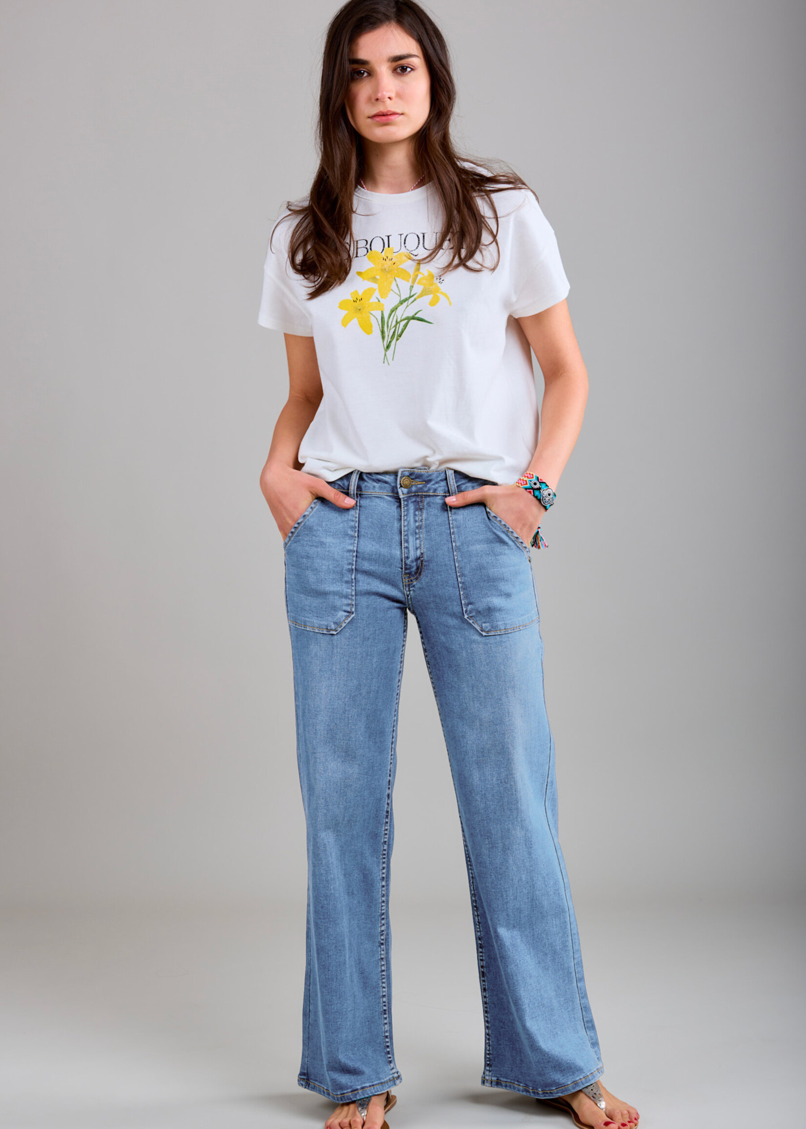 TOXIK3 TOXIK3 HOGE TAILLE FLARE BROEK MET GROTE ZAKKEN