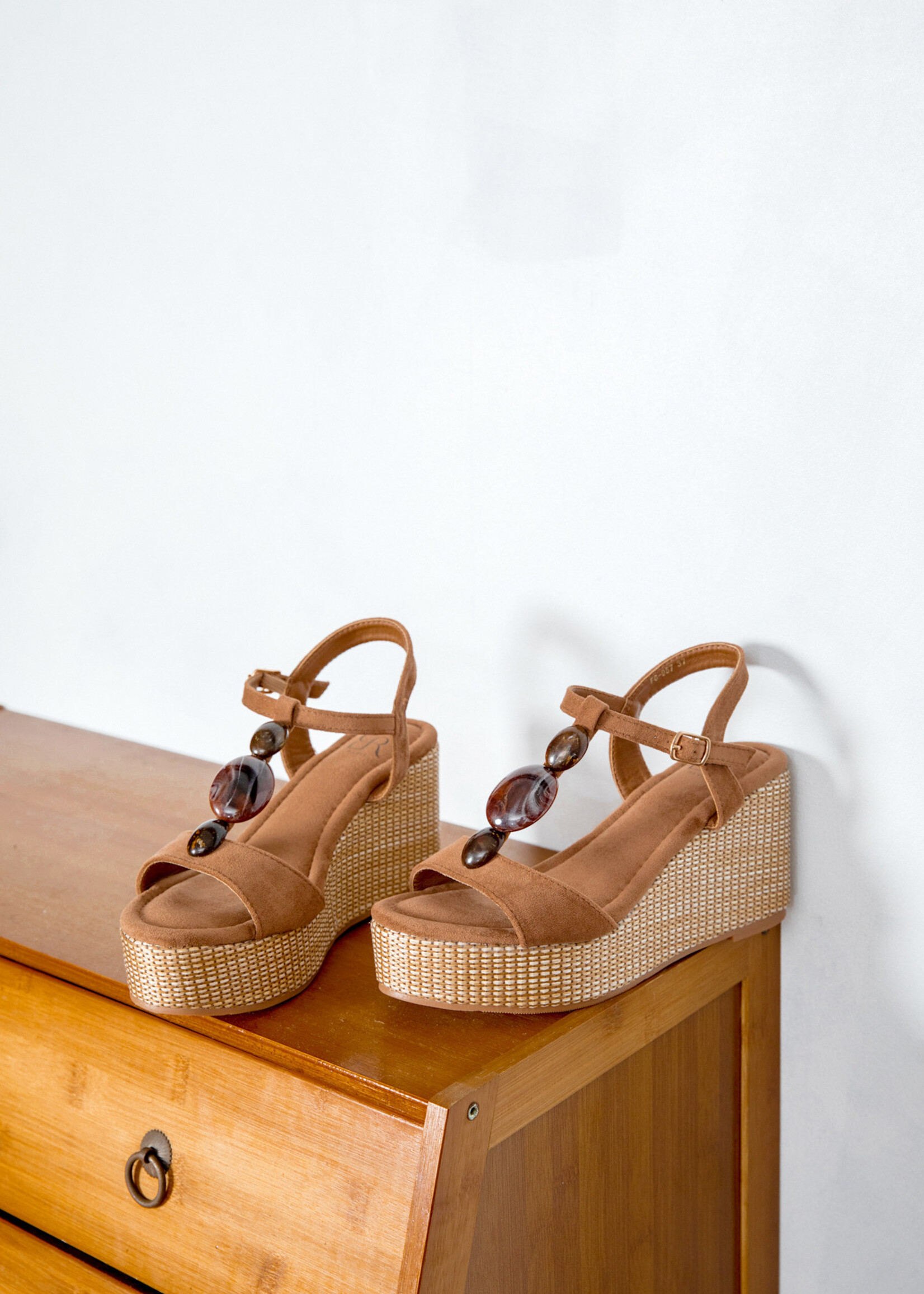 SLEEHAKSANDALEN LISA