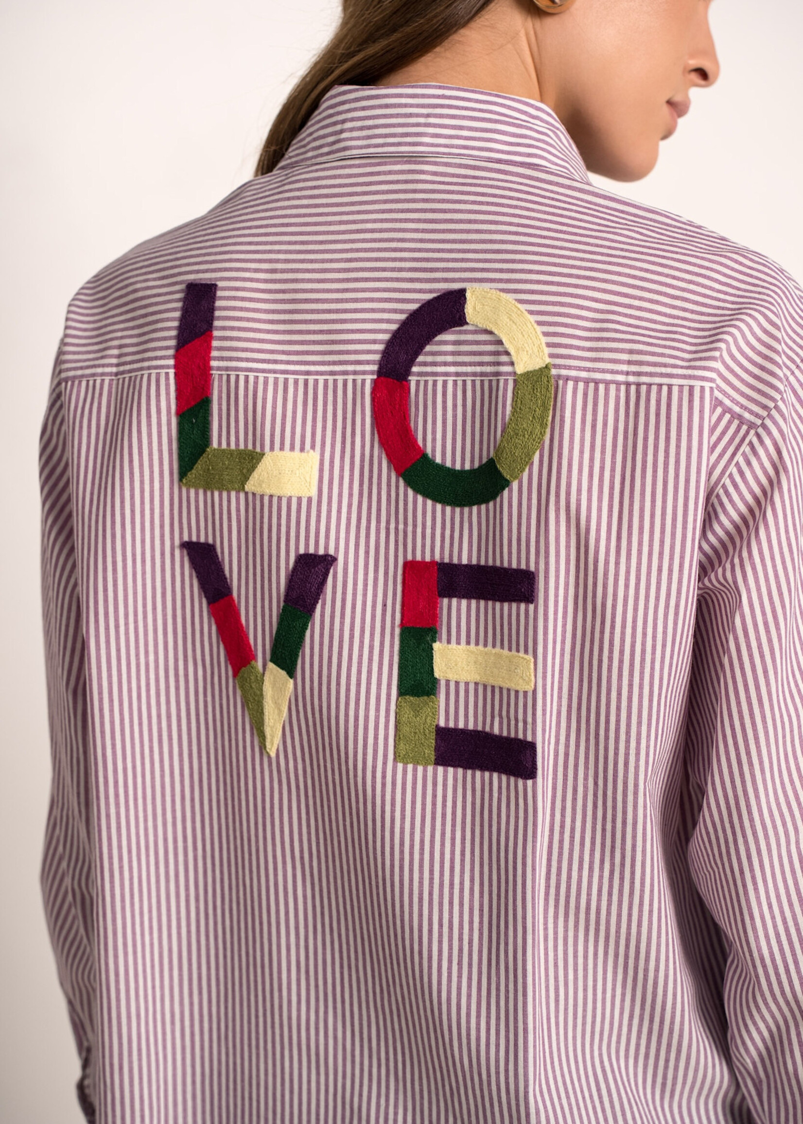 CHEMISE LIGNÉE BRODERIE LOVE