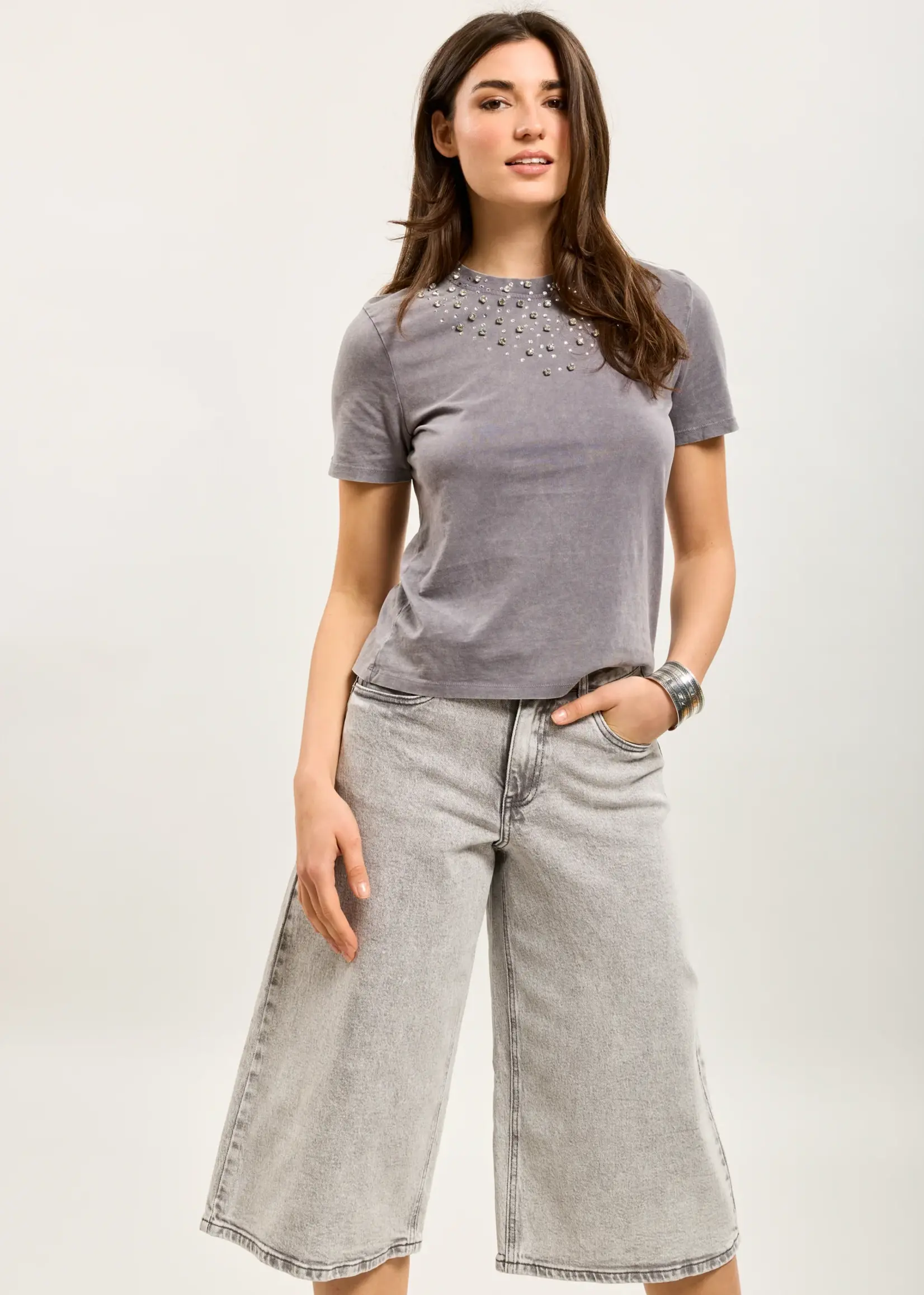 TOXIK3 Lichtgrijze stretch denim bermuda – Wijde pasvorm