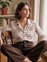 Blouse met lelieborduursel