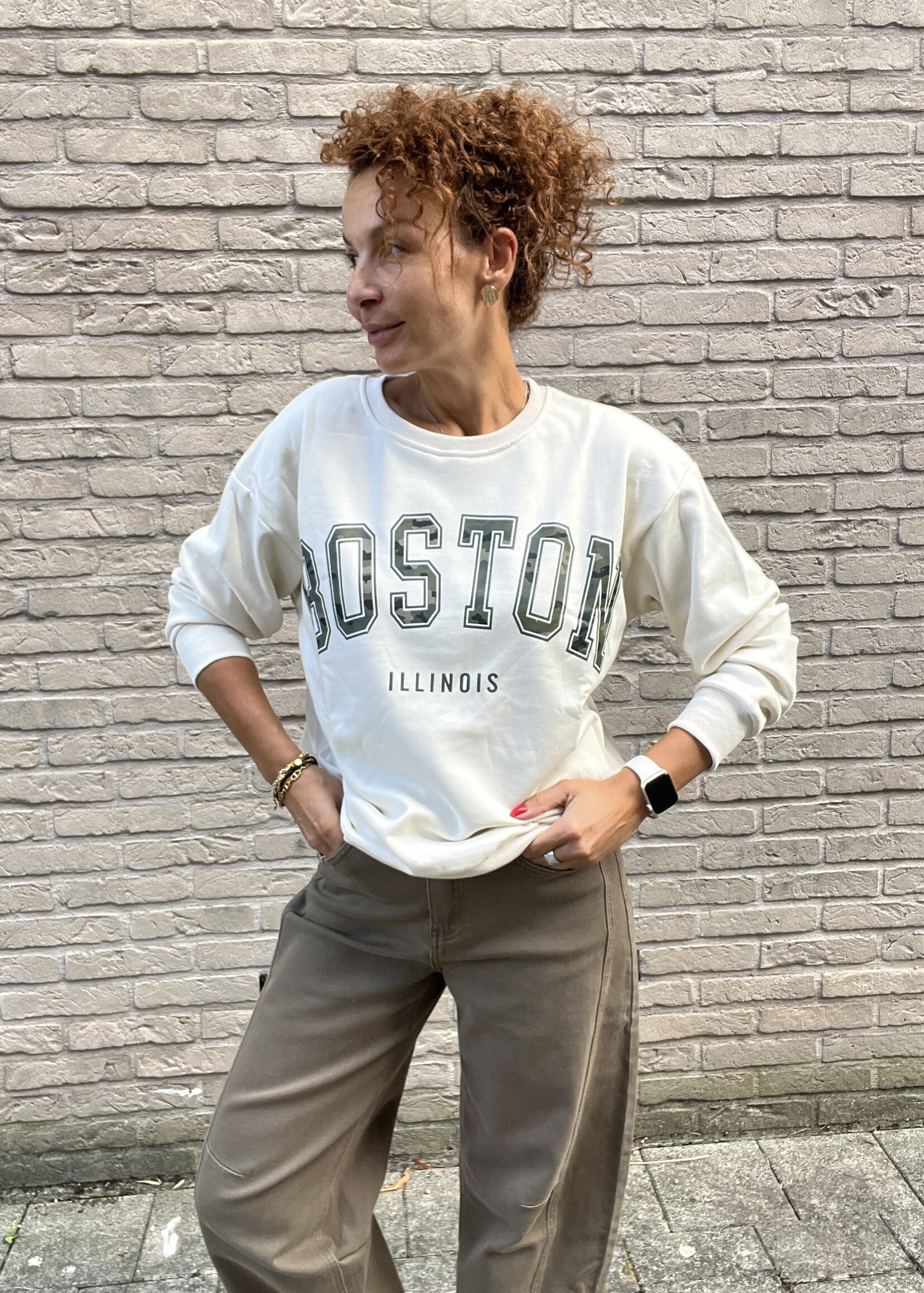 Ecru sweater boston - one size