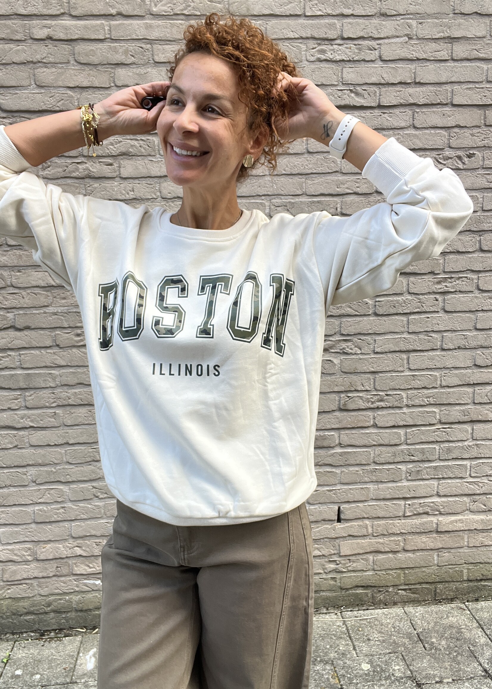 Ecru sweater boston - one size