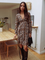 Robe cintrée à imprimé léopard