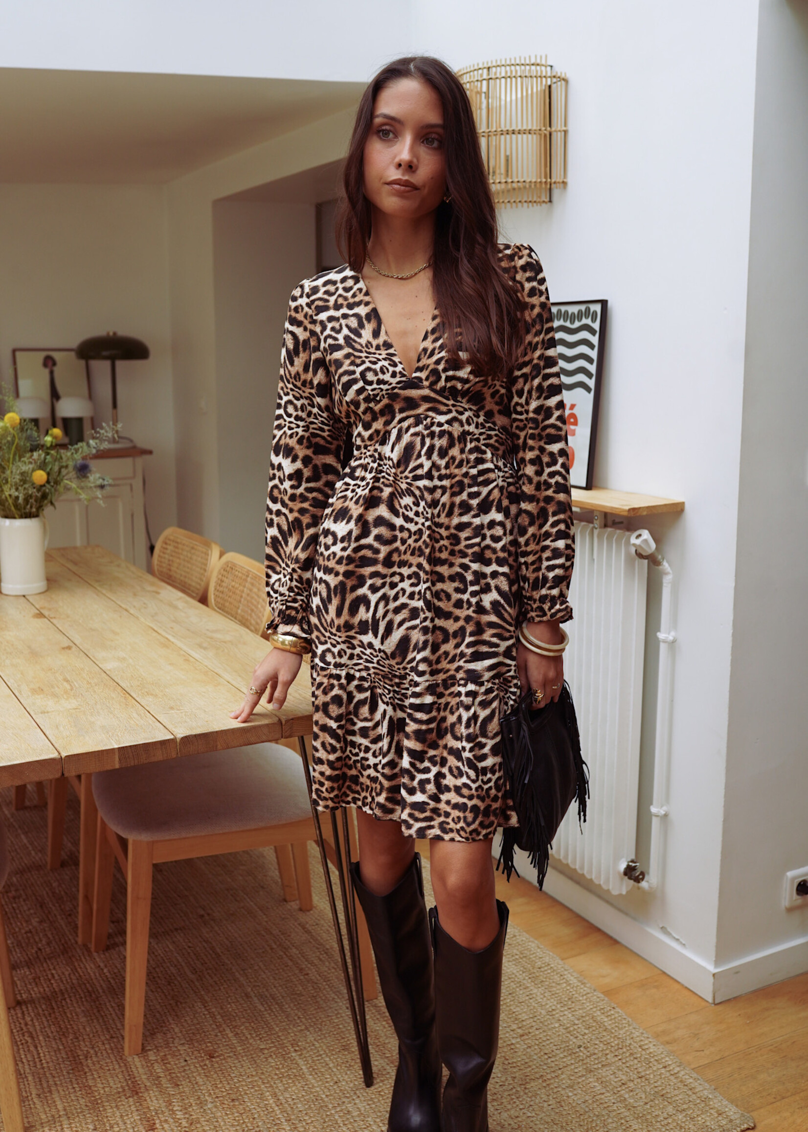 Getailleerde jurk met luipaardprint