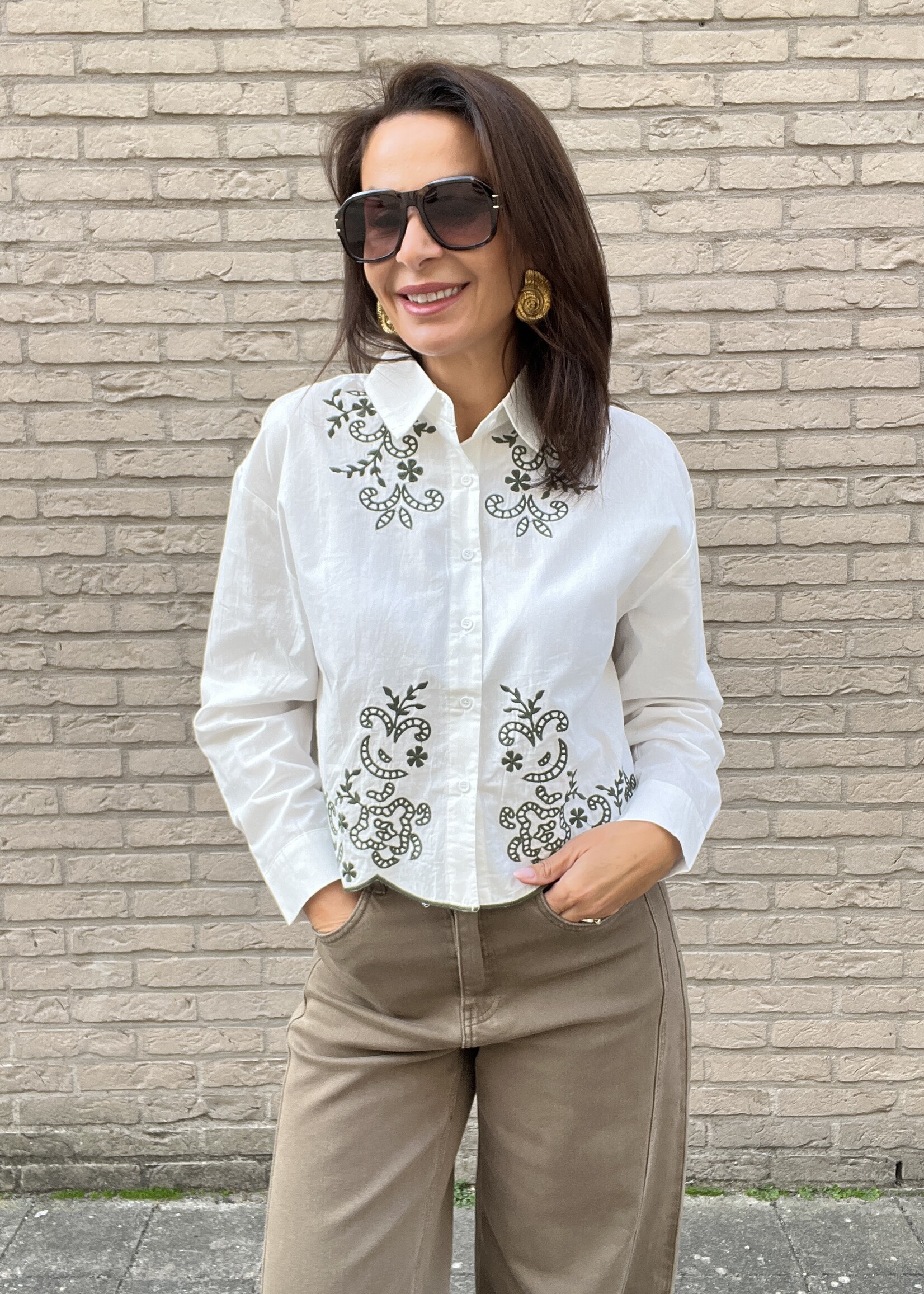 Blouse napa met borduurwerk