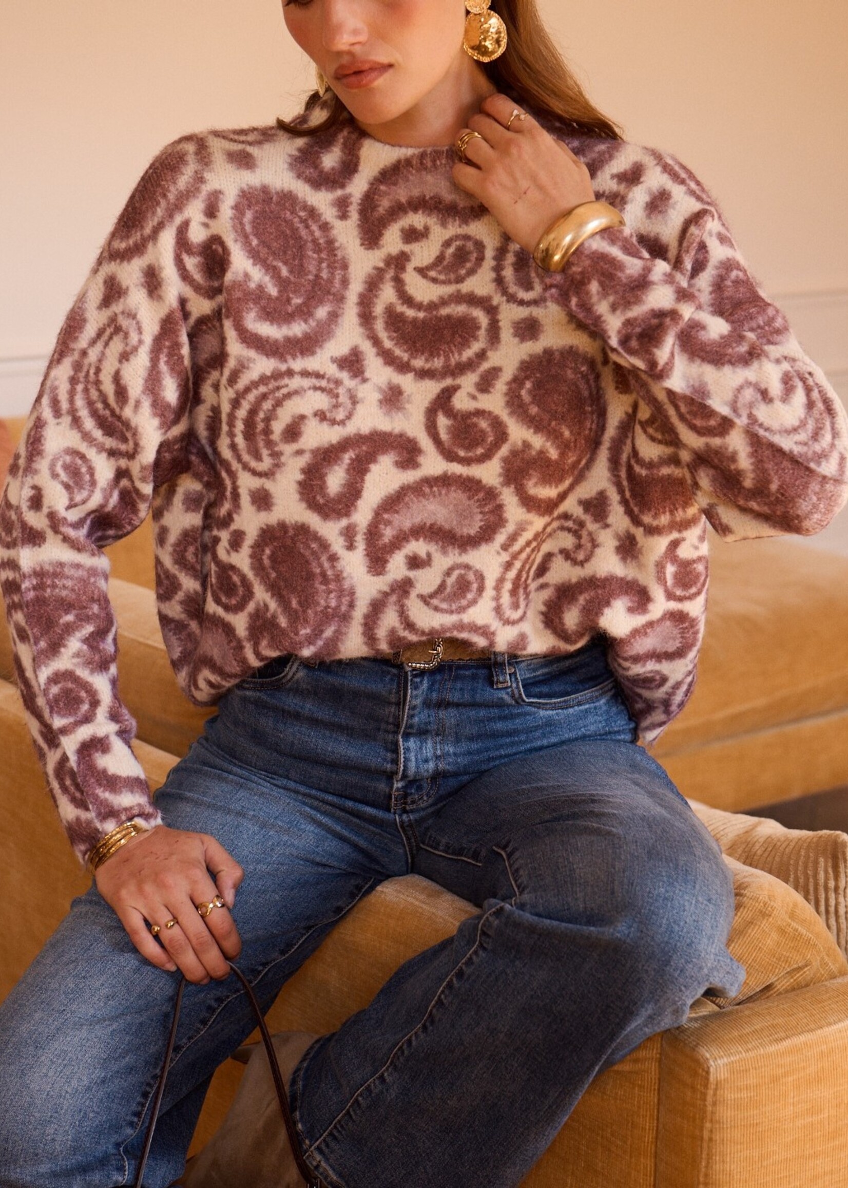 Pull à motifs bordeaux – taille unique