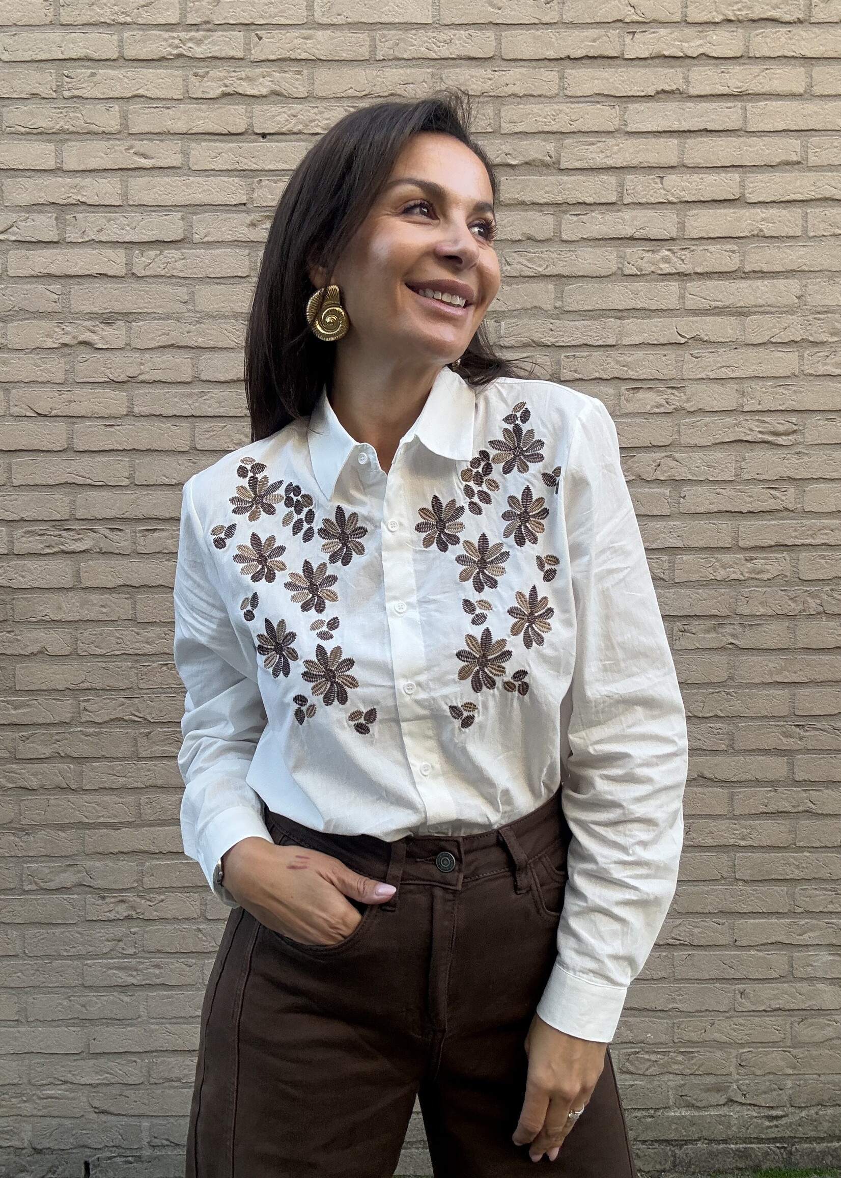 Blouse marie met borduurwerk