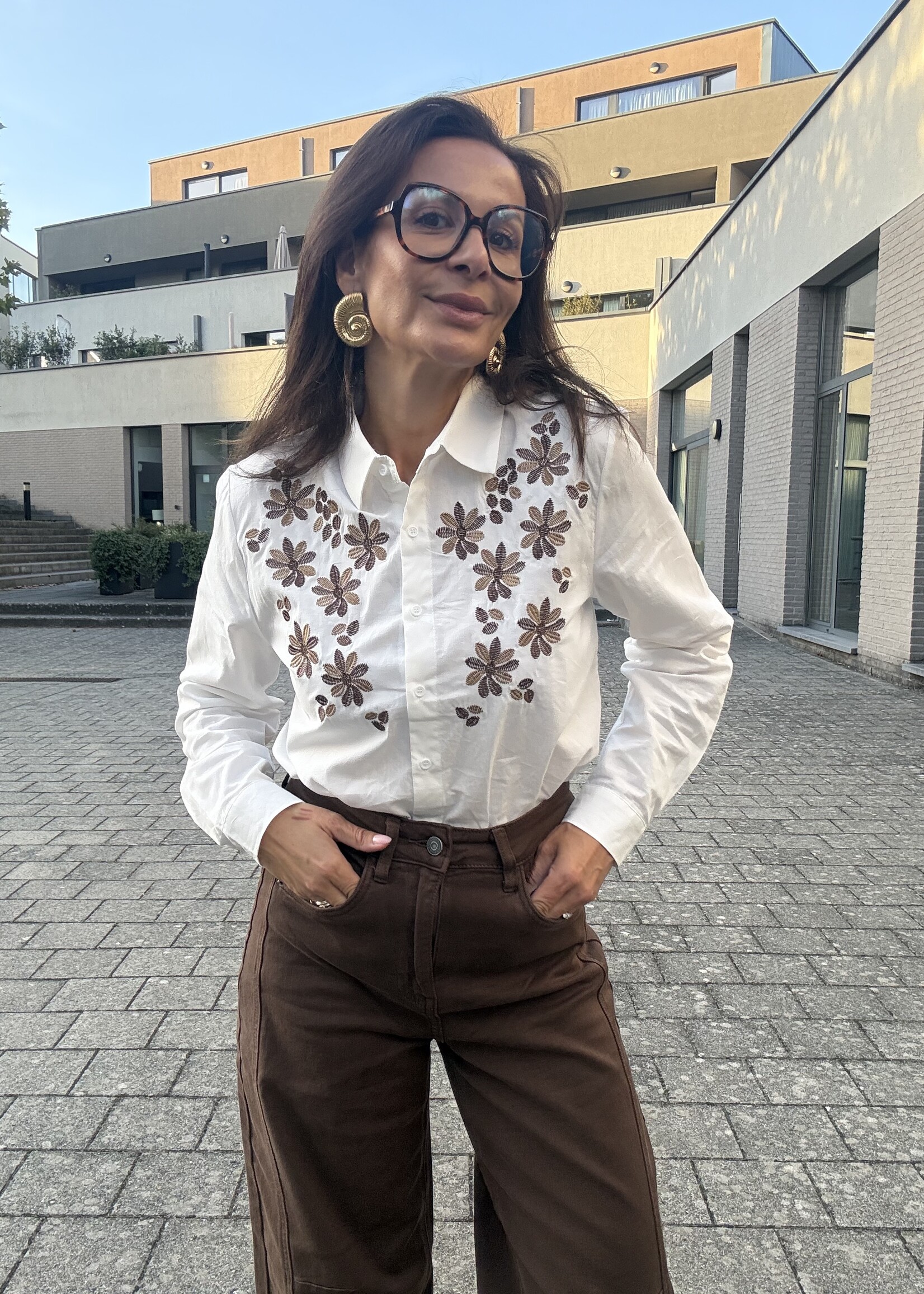 Blouse marie met borduurwerk