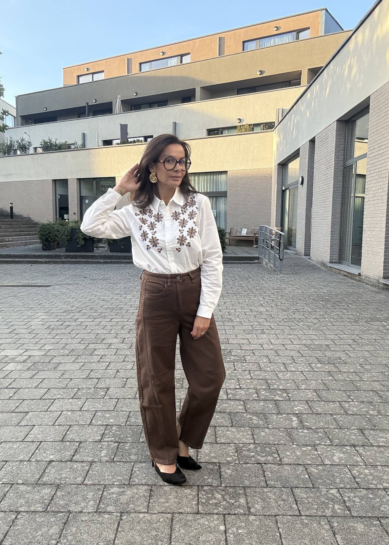 Blouse marie met borduurwerk
