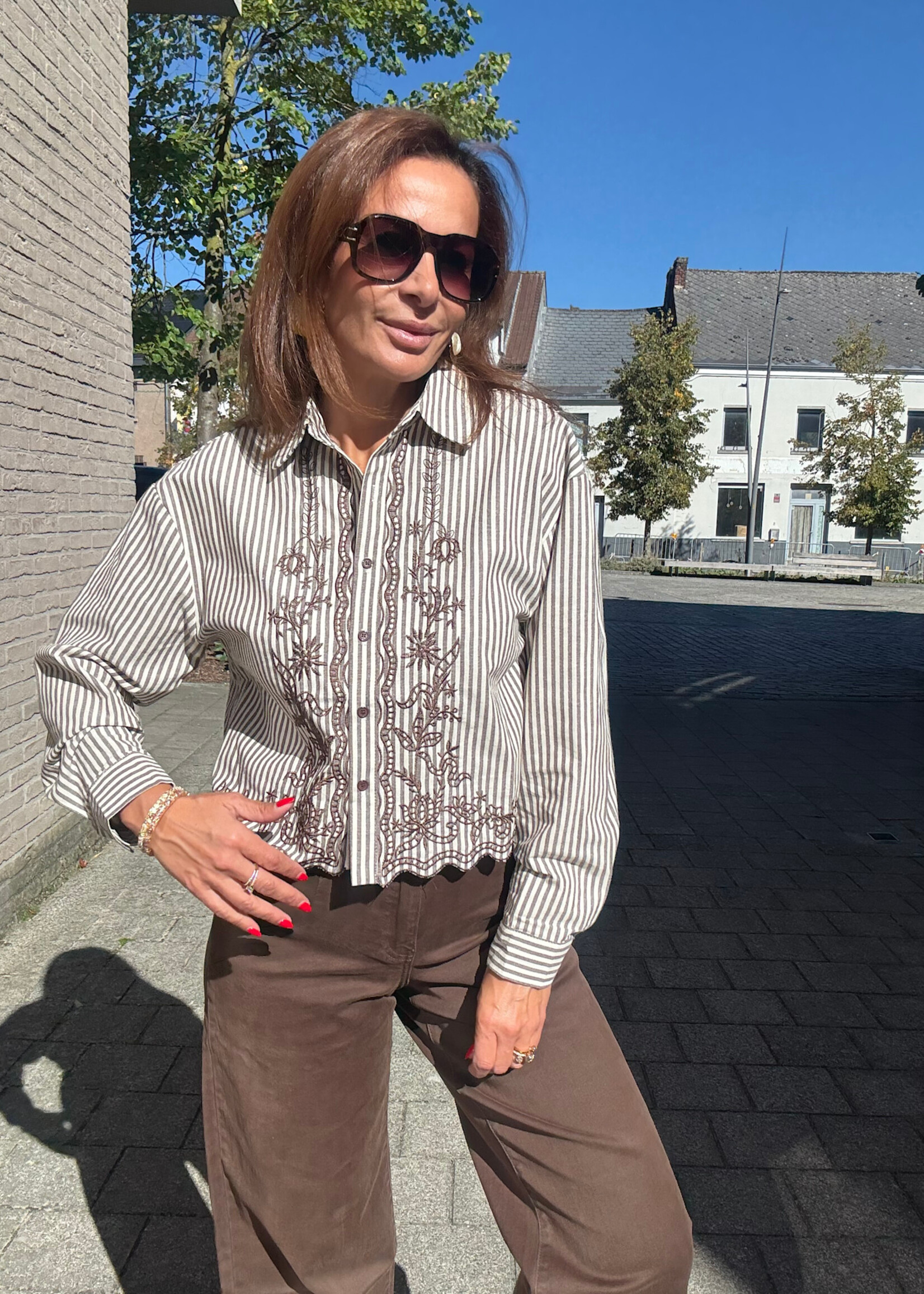 Chemise texas rayée à broderies