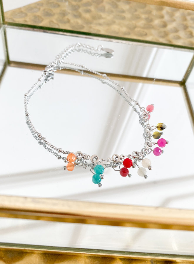 Enkelband gekleurde kralen