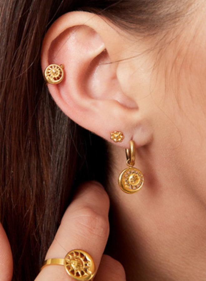 Earcuff to the moon and stars