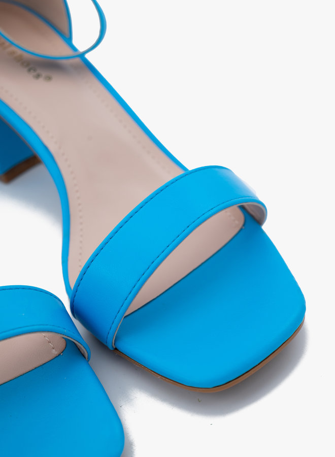 Gekleurde hakken blauw