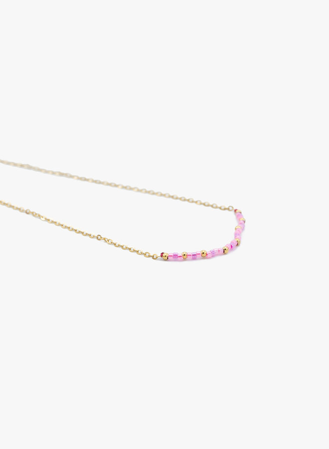 Ketting roze kraaltjes