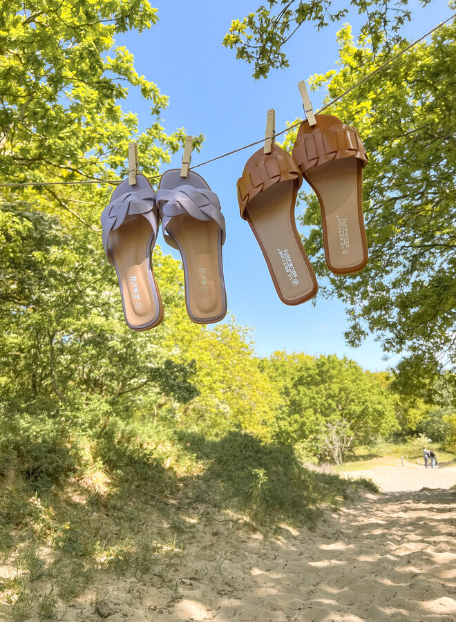 Slipper gevlochten band camel