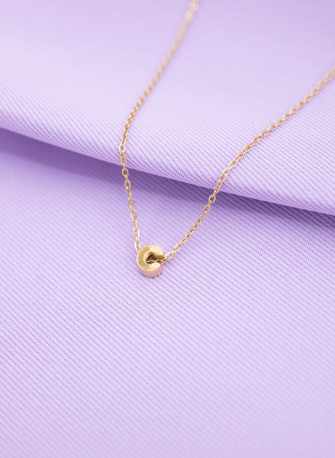 Initiaal ketting C