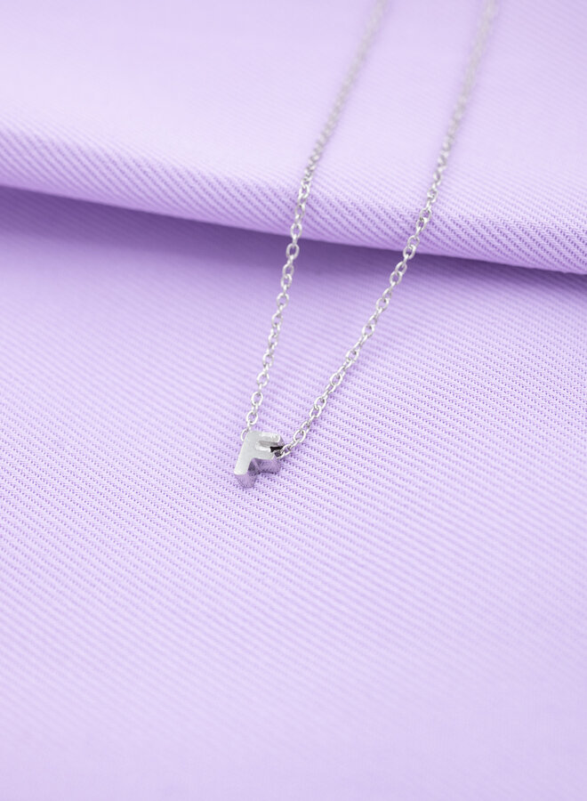 Initiaal ketting F