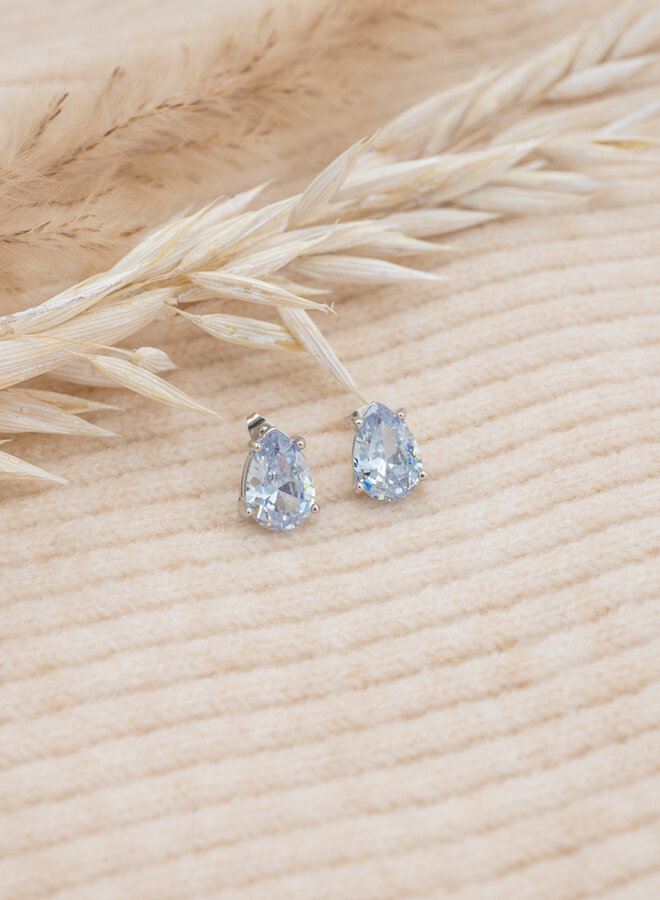 Oorbellen druppel steen wit