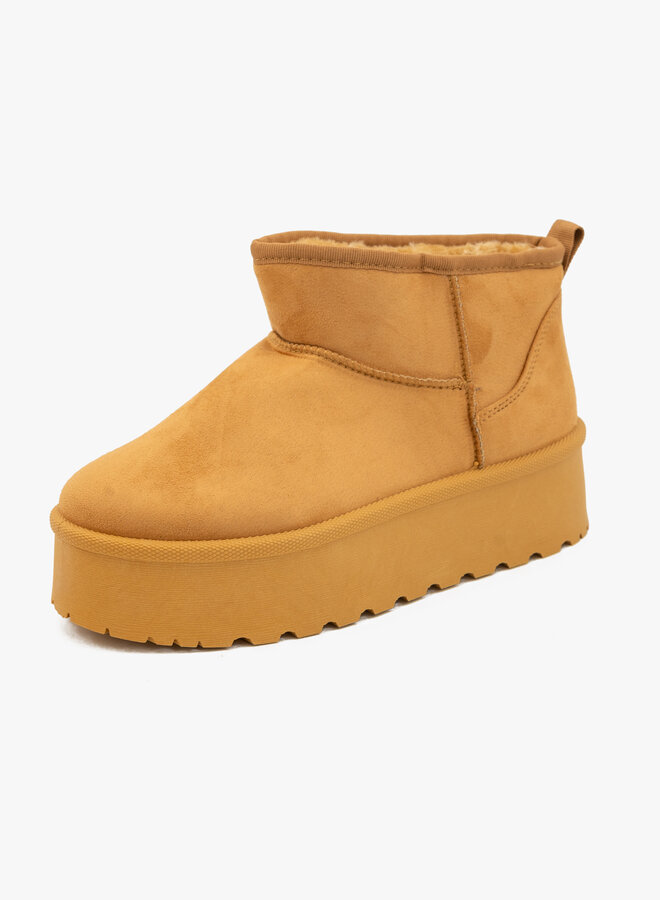 Ugg dupe camel met hoge zool