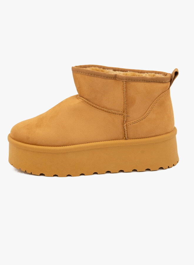 Ugg dupe camel met hoge zool
