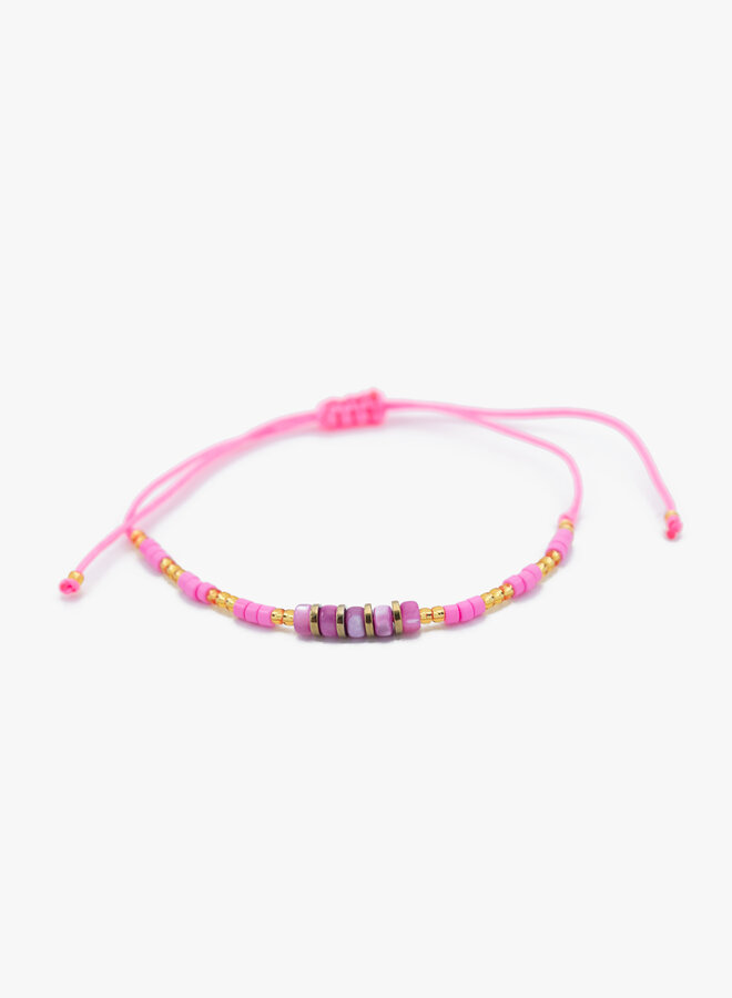 Knoop armband kraaltjes donker roze