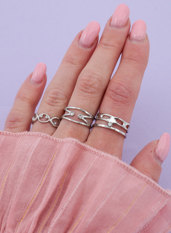 Ring met zilveren steentjes Sil