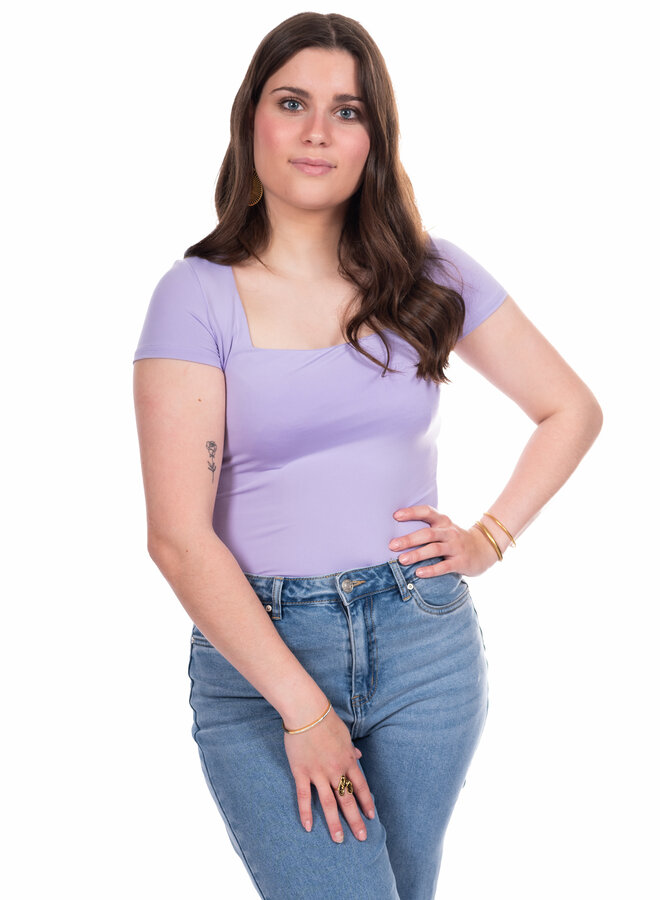 Lila top hals vierkant korte mouw