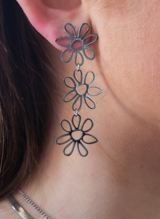 Statement oorbellen open bloem