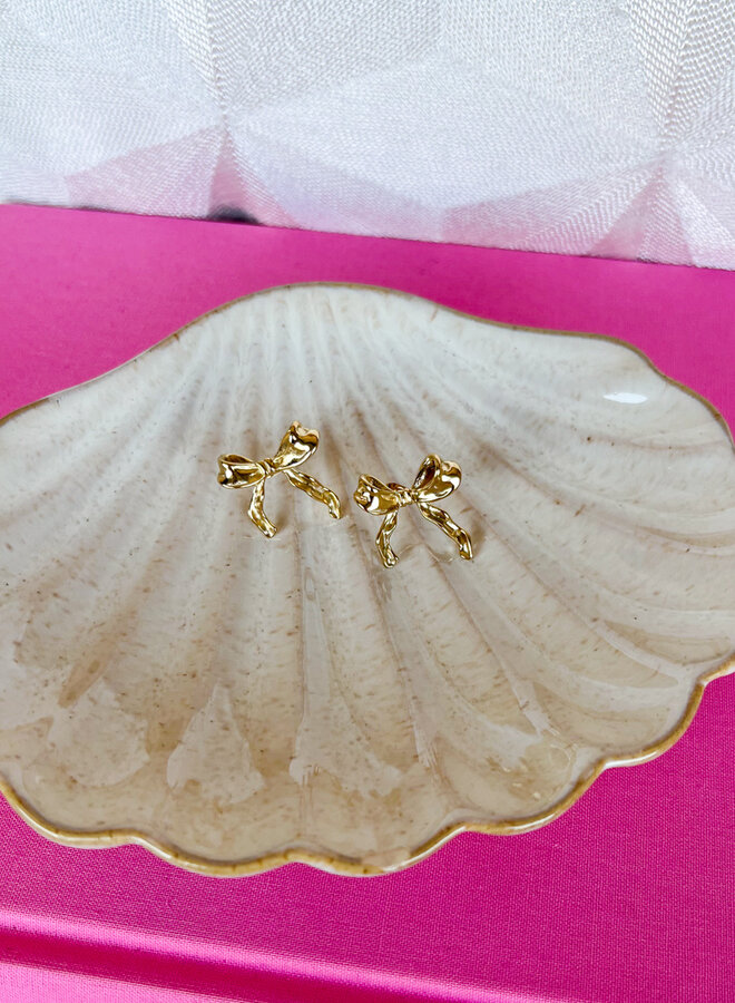 Statement oorbellen strik