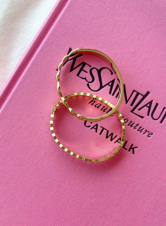 Open bangle armband zigzag