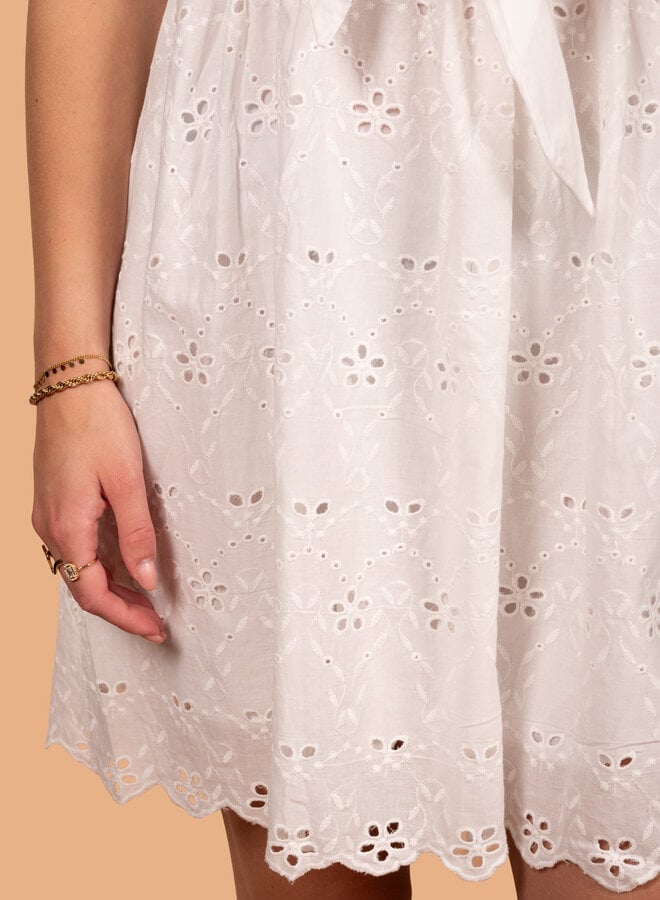 Broderie zomerjurk wit