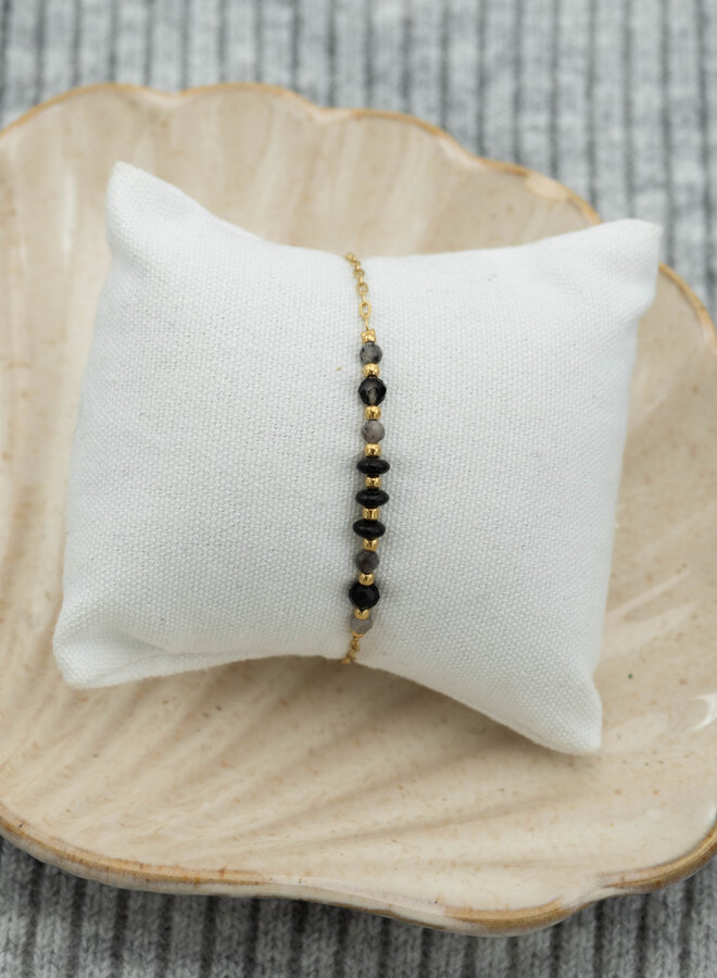 Armband zwarte kralen Cathy