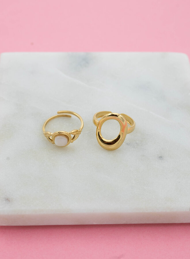 Vintage ring witte steen