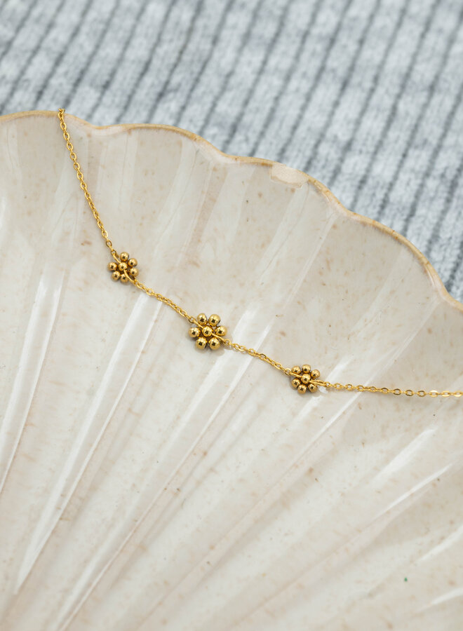 Armband met kralen bloemetjes