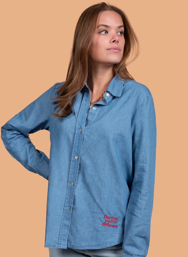 Blauwe jeans blouse
