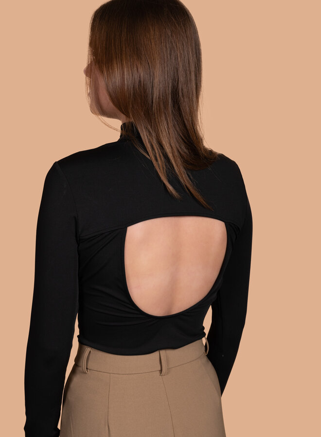 Zwarte body open rug