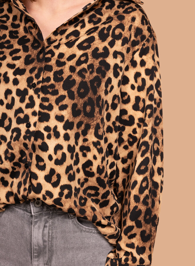 Blouse met luipaard print
