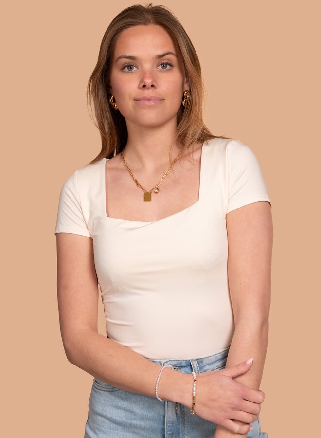 Ecru top hals vierkant korte mouw