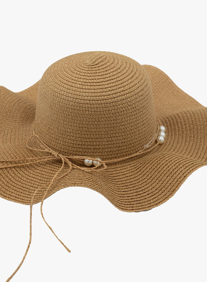 Zomer hoed met parels camel