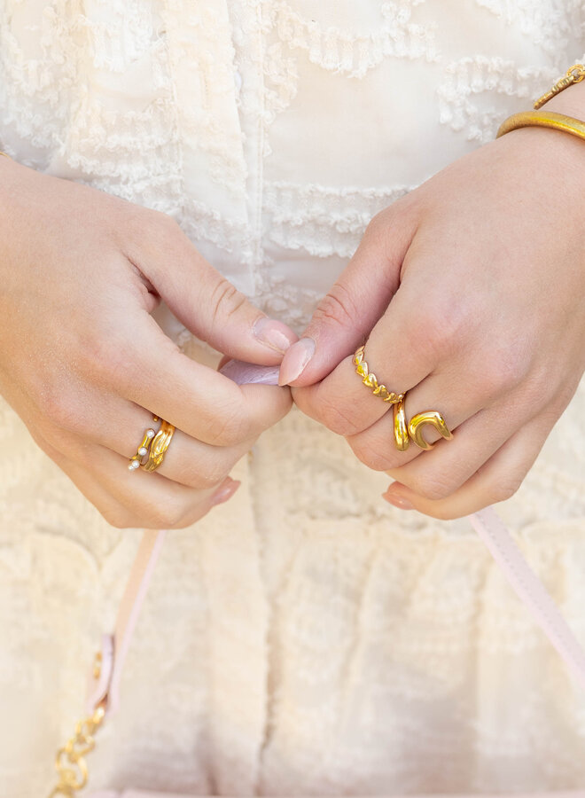 Ring abstracte ronde vorm goud