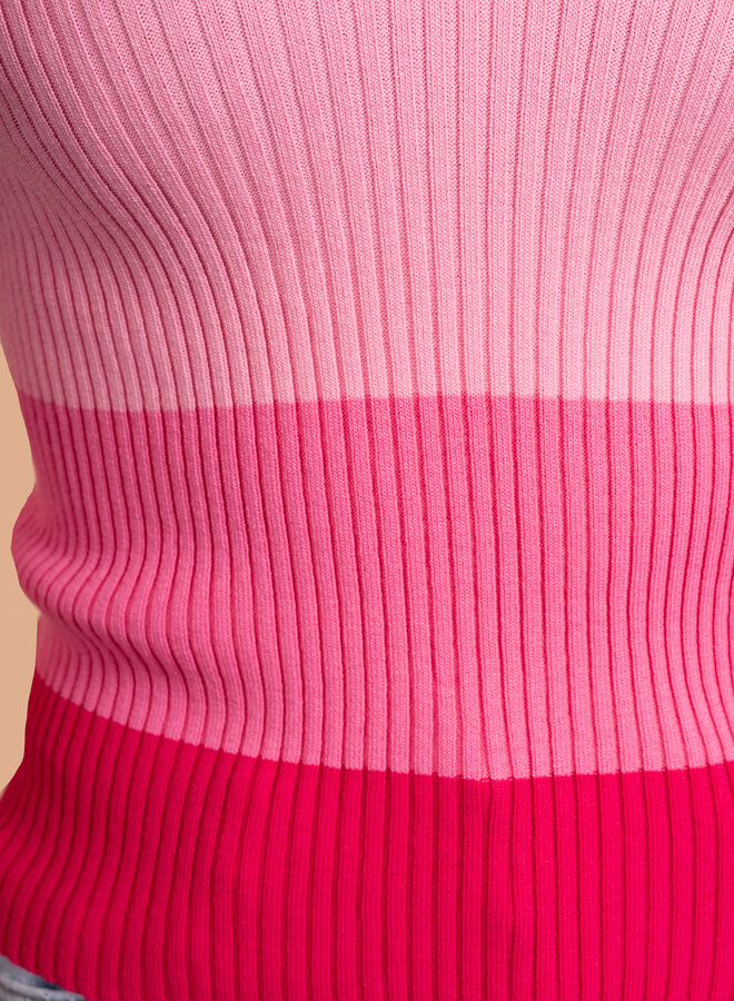 Korte top roze San