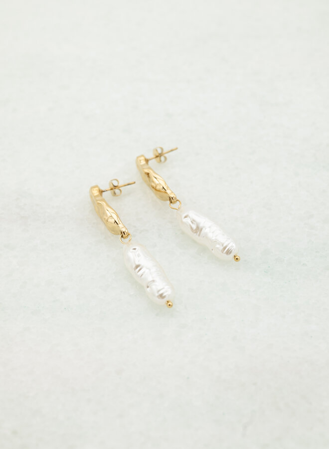 Lange oorbellen pearl goud